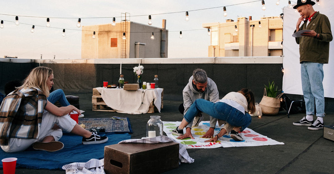 Leckere Aroniasnacks zum Spieleabend mit Freunden - Frankenaronia